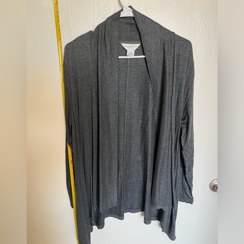 Liz Claiborne Grey cardigan